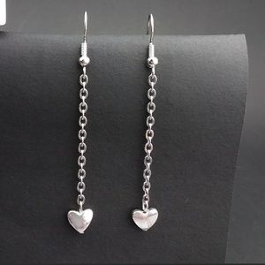 NEW Harriet Ave Jewels Silver Heart & Chain Earrings